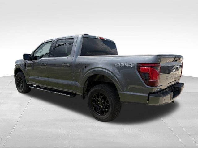 Used 2024 Ford F150 XLT w/ XLT Black Appearance Package AWD/4WD image 2