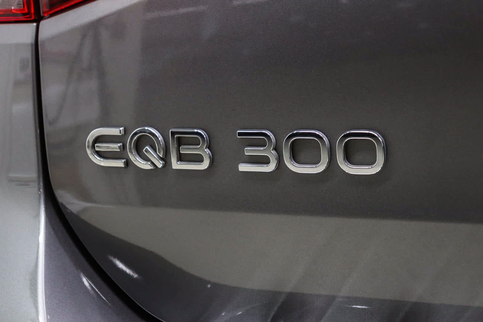 Certified 2023 Mercedes-Benz EQB 300 4MATIC image 12