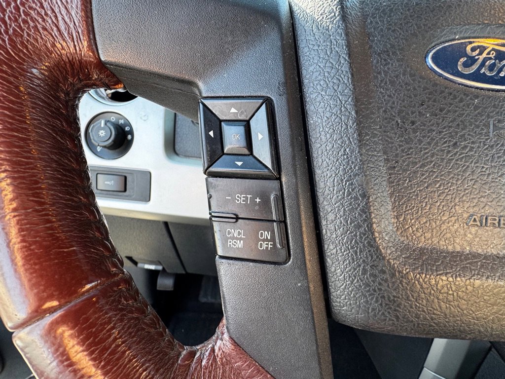 Used 2014 Ford F150 King Ranch w/ King Ranch Luxury Package image 18