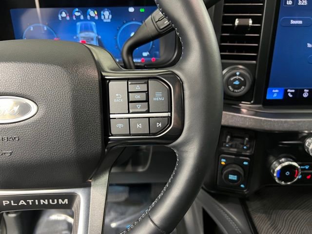 Used 2025 Ford F450 Platinum w/ FX4 Off-Road Package image 28