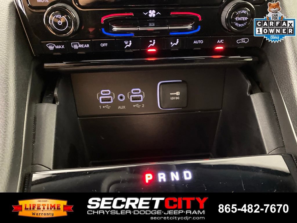 Used 2024 Jeep Grand Cherokee L Laredo AWD/4WD image 22