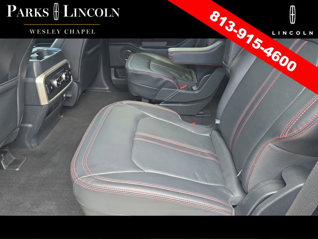 Used 2023 Ford Expedition Limited RWD image 15