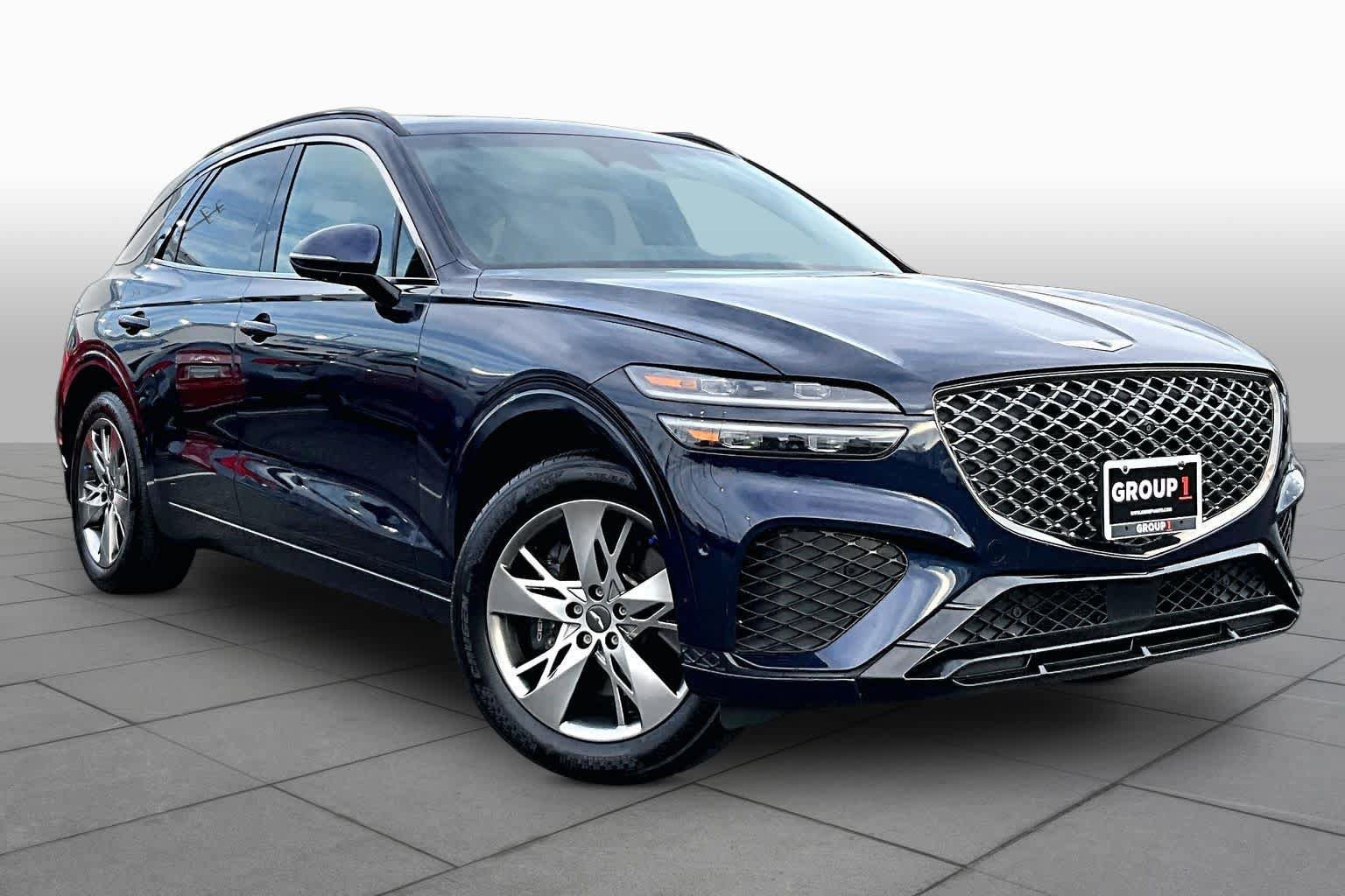 Used 2022 Genesis GV70 3.5T Sport w/ Sport Advanced Package AWD/4WD image 3