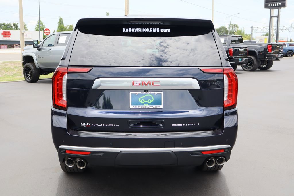 Used 2023 GMC Yukon XL Denali RWD image 8