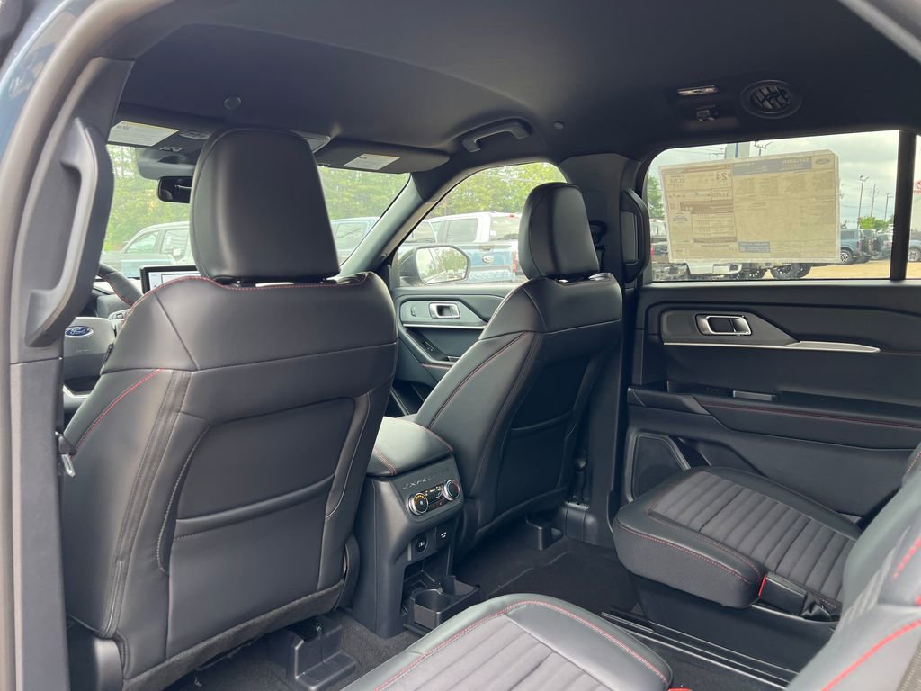 New 2026 Ford Explorer ST-Line RWD image 25