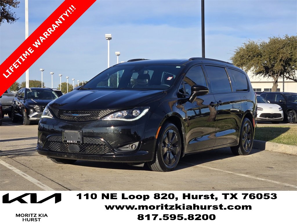 Used 2020 Chrysler Pacifica Limited w/ Advanced Safetytec Group image 2