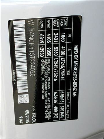 Used 2025 Mercedes-Benz Sprinter 2500 image 23