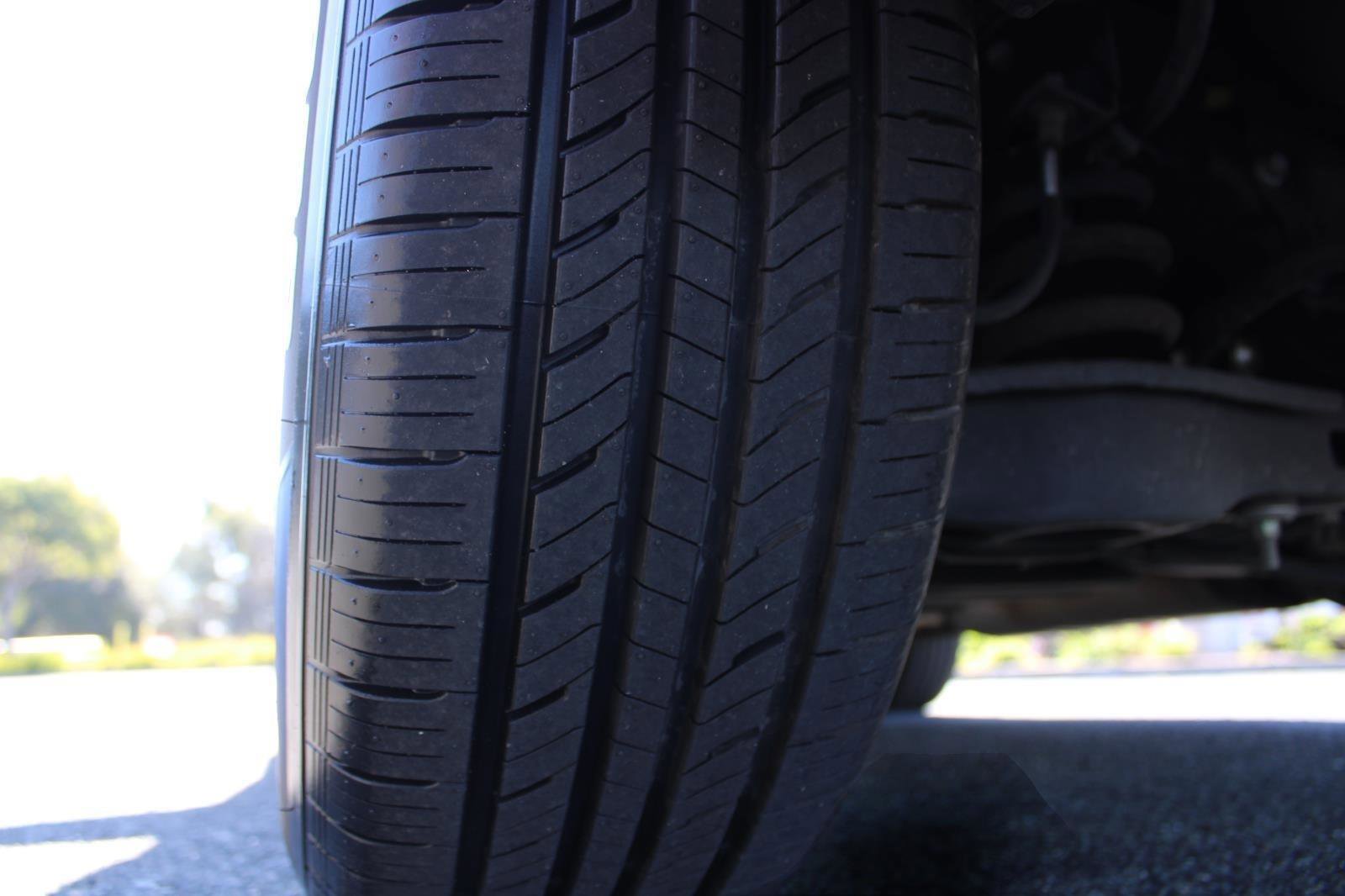 Used 2019 Lexus NX 300h AWD w/ Comfort Package image 12