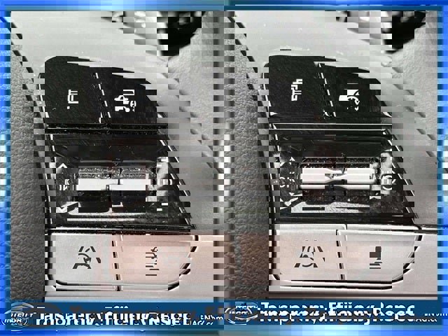 Used 2022 Hyundai Tucson Limited w/ Winter Package image 24