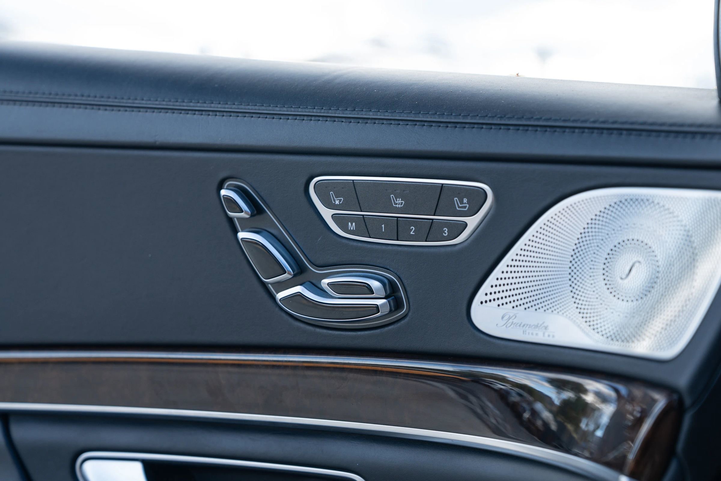 Used 2016 Mercedes-Benz Maybach S 600 image 43