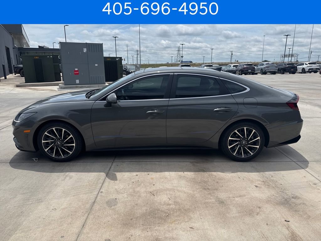Used 2020 Hyundai Sonata Limited FWD image 2