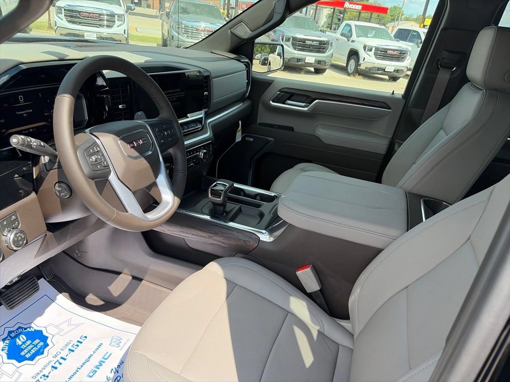 New 2026 GMC Sierra 1500 SLT w/ SLT Premium Plus Package AWD/4WD image 16