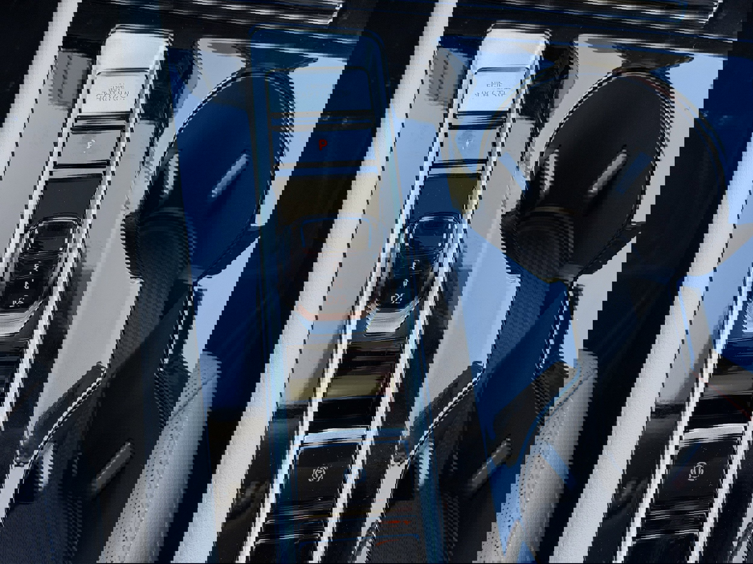 New 2026 Volkswagen Atlas SE image 25