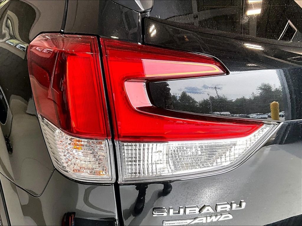 Used 2022 Subaru Forester Limited AWD/4WD image 26