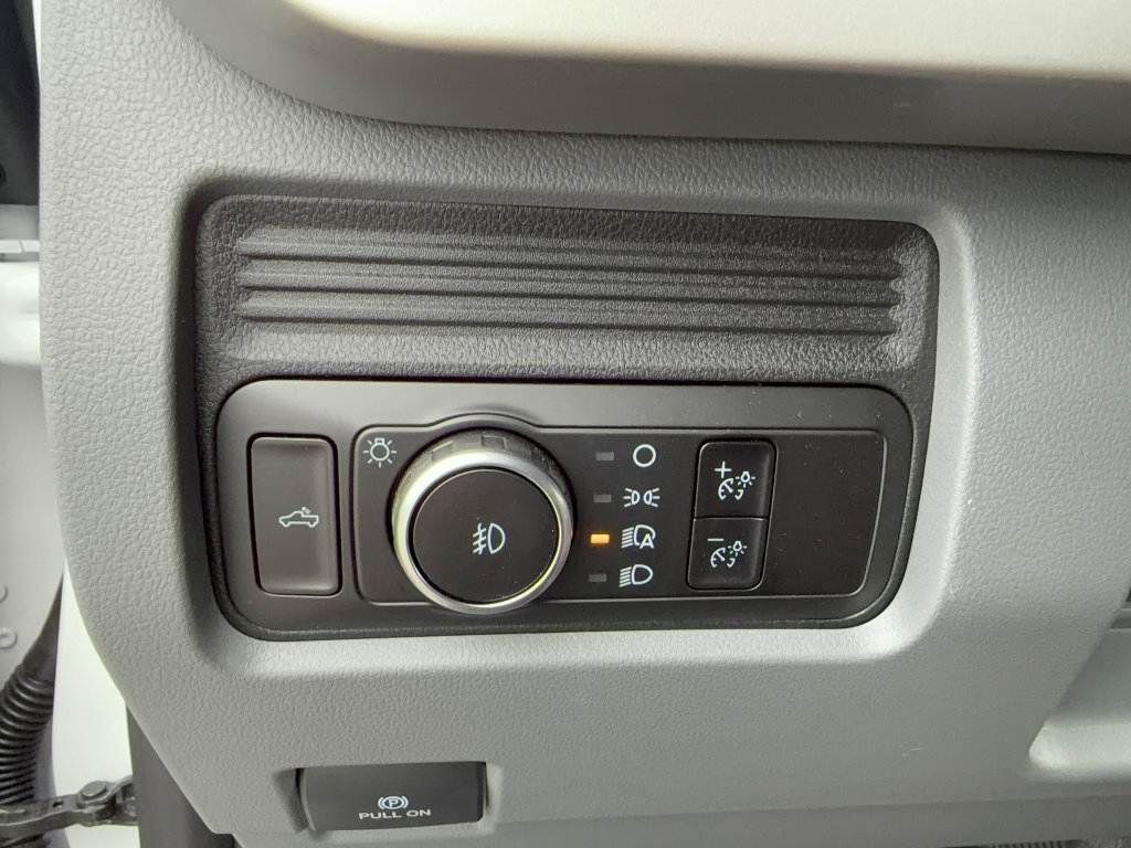 New 2026 Ford F350 XL w/ XL Chrome Package image 25