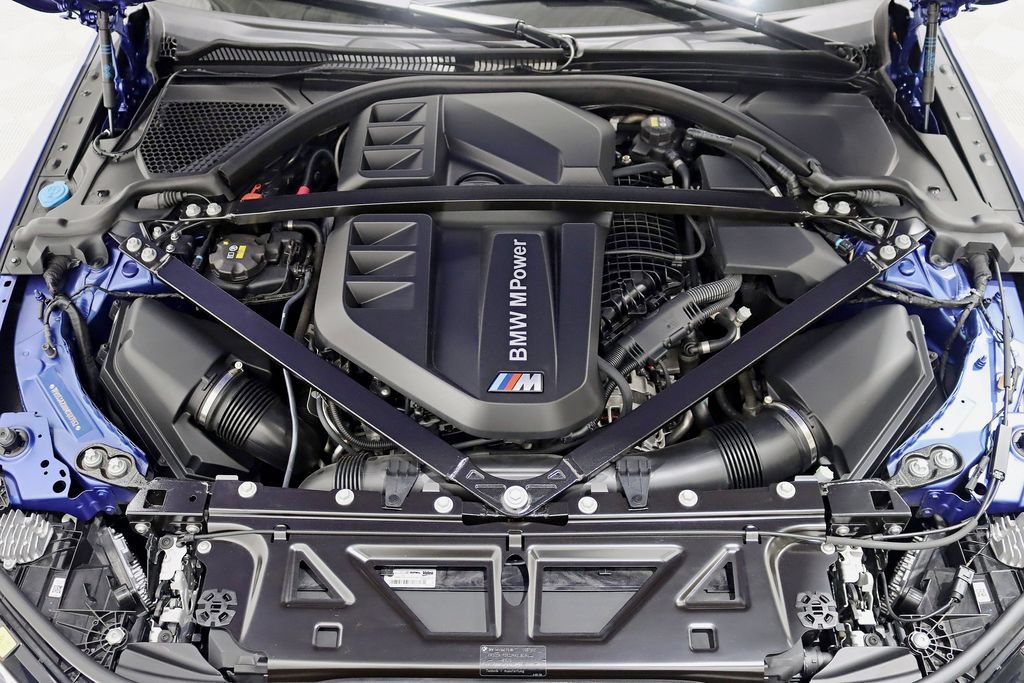 Used 2021 BMW M4 Coupe w/ Executive Package RWD image 41