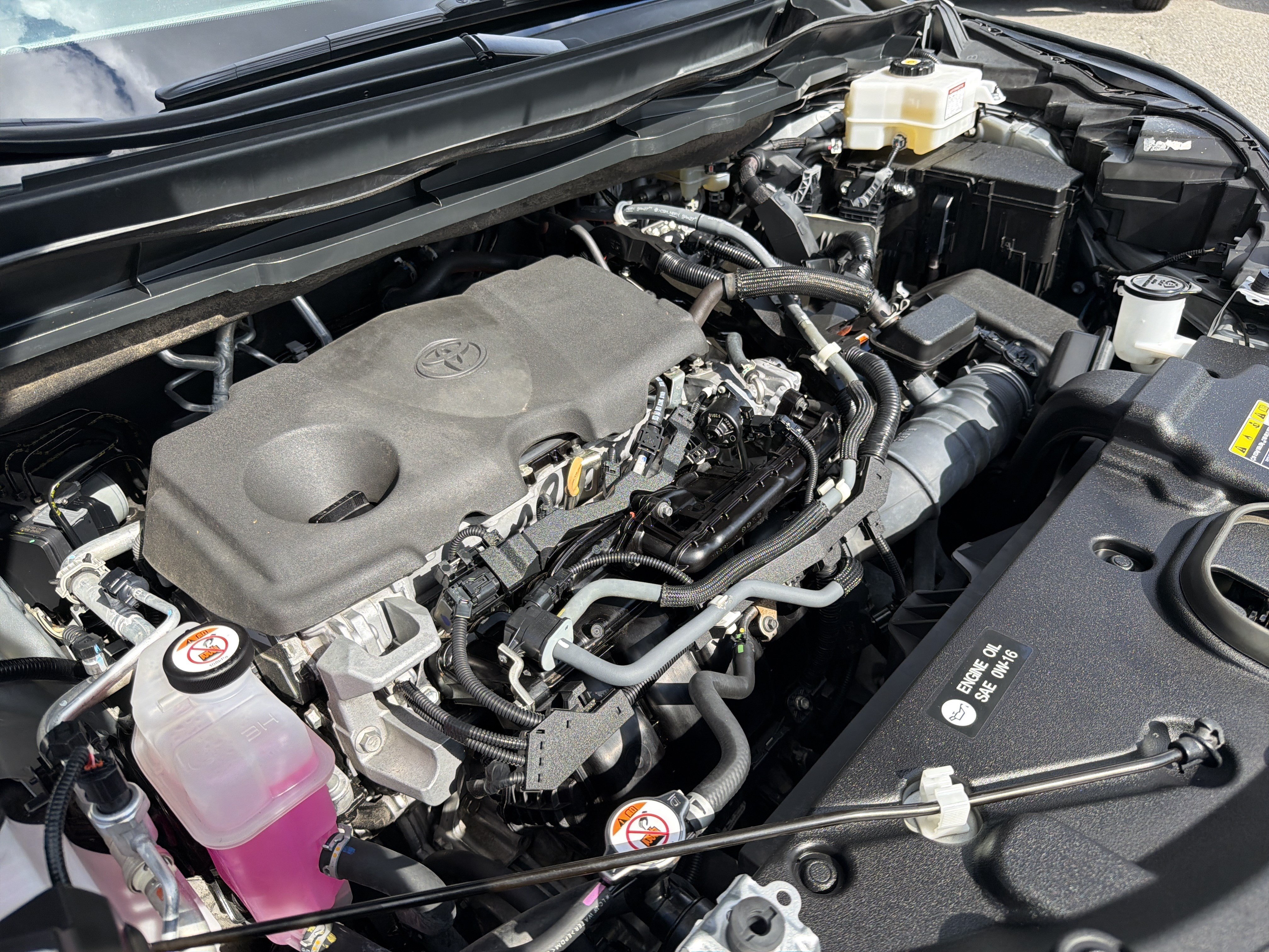 Used 2022 Toyota Sienna XSE FWD image 21