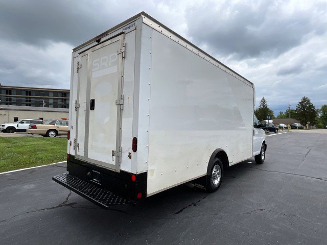 Used 2021 Chevrolet Express 3500 w/ Power Convenience Package image 7