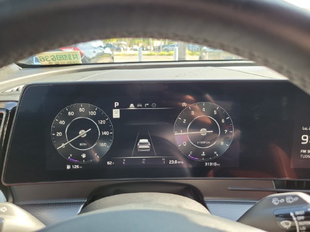 Used 2024 Kia Sportage SX FWD image 23