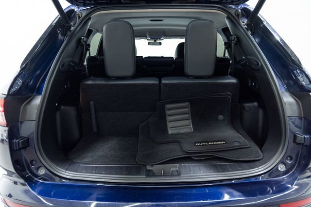 Used 2024 Mitsubishi Outlander SE image 9