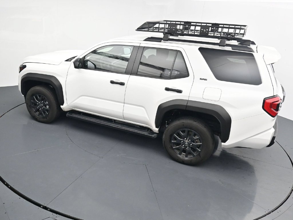 Used 2025 Toyota 4Runner SR5 AWD/4WD image 28