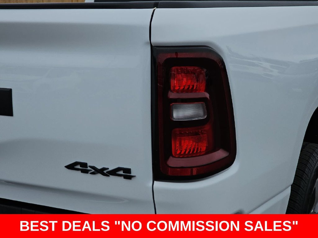 New 2027 RAM 1500 Express AWD/4WD image 38