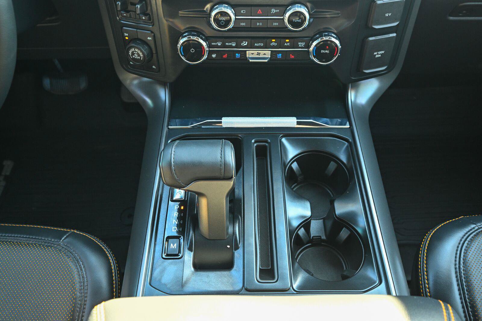 Used 2026 Ford F150 Tremor w/ Equipment Group 402B MID AWD/4WD image 34