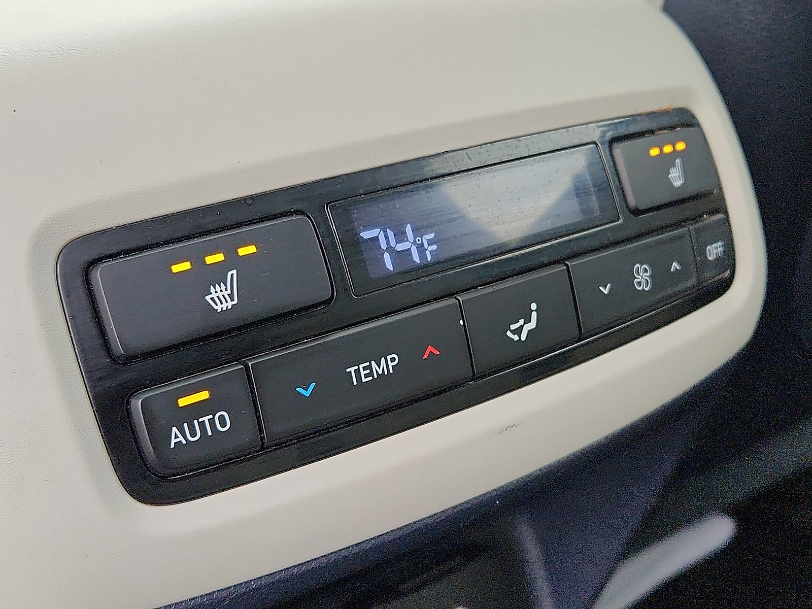 Used 2022 Hyundai Palisade SEL w/ 8P Bench Seat Package image 11