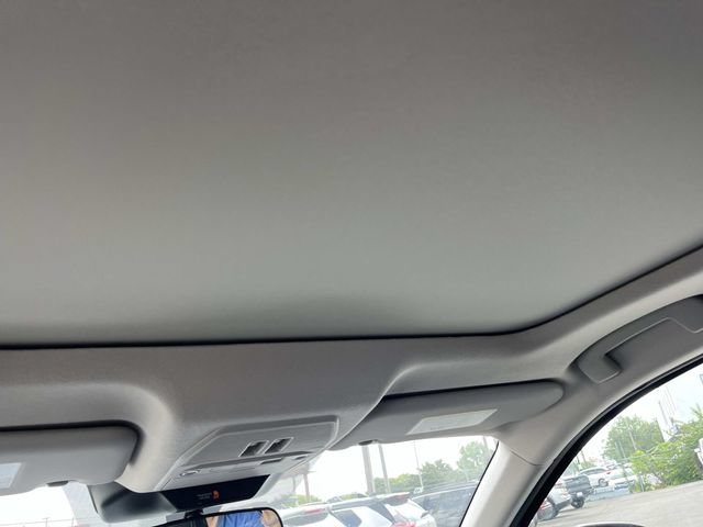 New 2026 Nissan Kicks SV w/ SV Premium Package FWD image 12