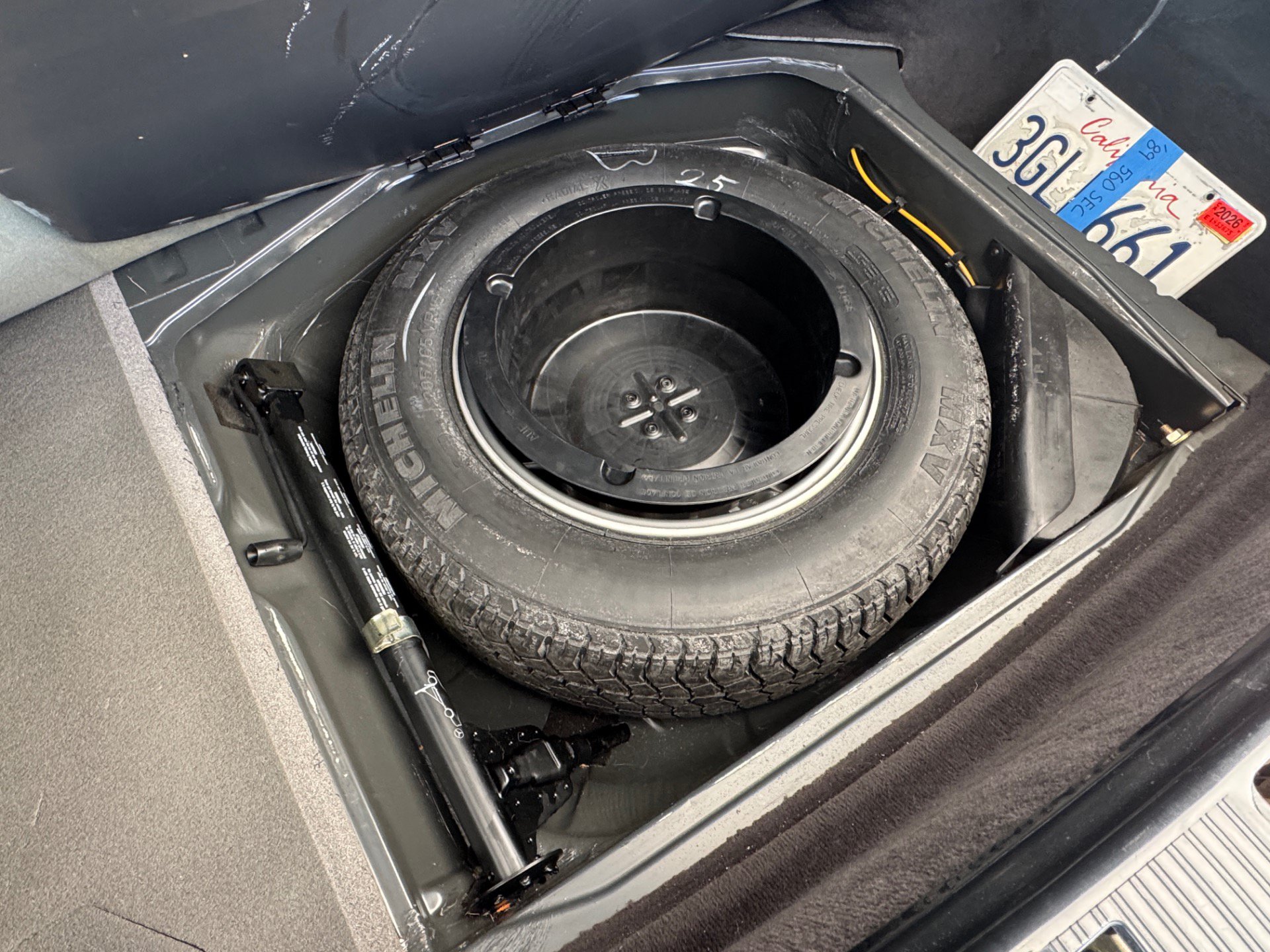 Used 1989 Mercedes-Benz 560 SEC image 19
