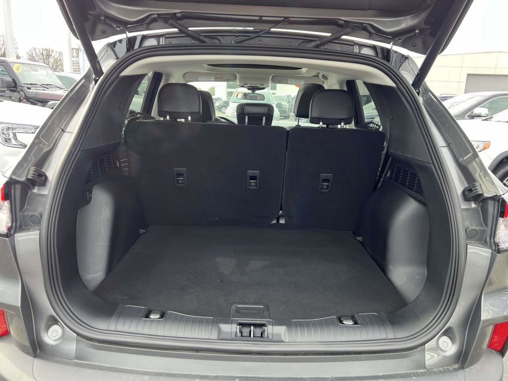 Used 2022 Ford Escape SEL w/ Technology Package image 9