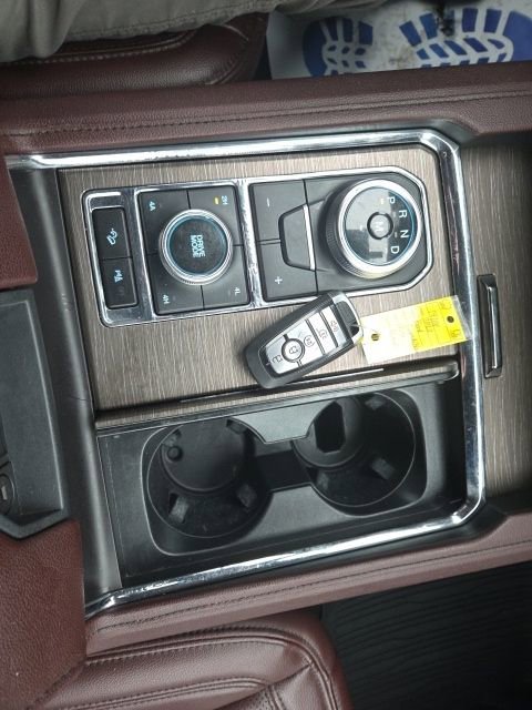 Used 2023 Ford Expedition Max Limited image 34