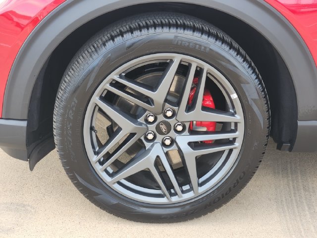 Used 2025 Ford Explorer ST-Line w/ Premium Package RWD image 18