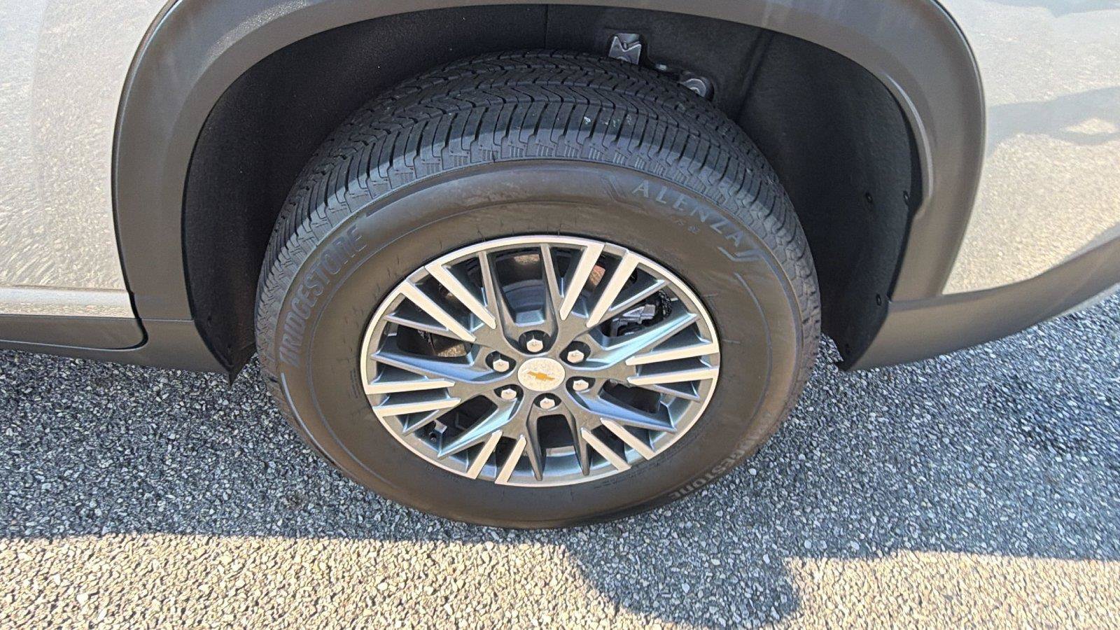 New 2026 Chevrolet Traverse LT AWD/4WD image 12