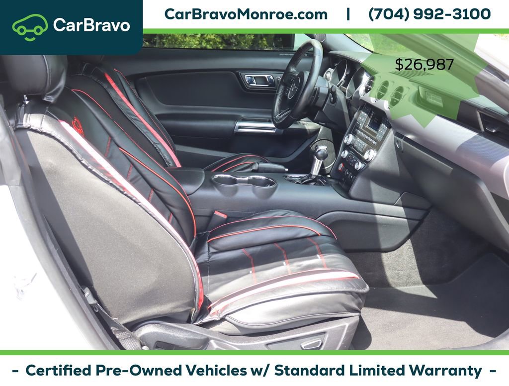 Used 2017 Ford Mustang GT w/ Black Accent Package RWD image 34