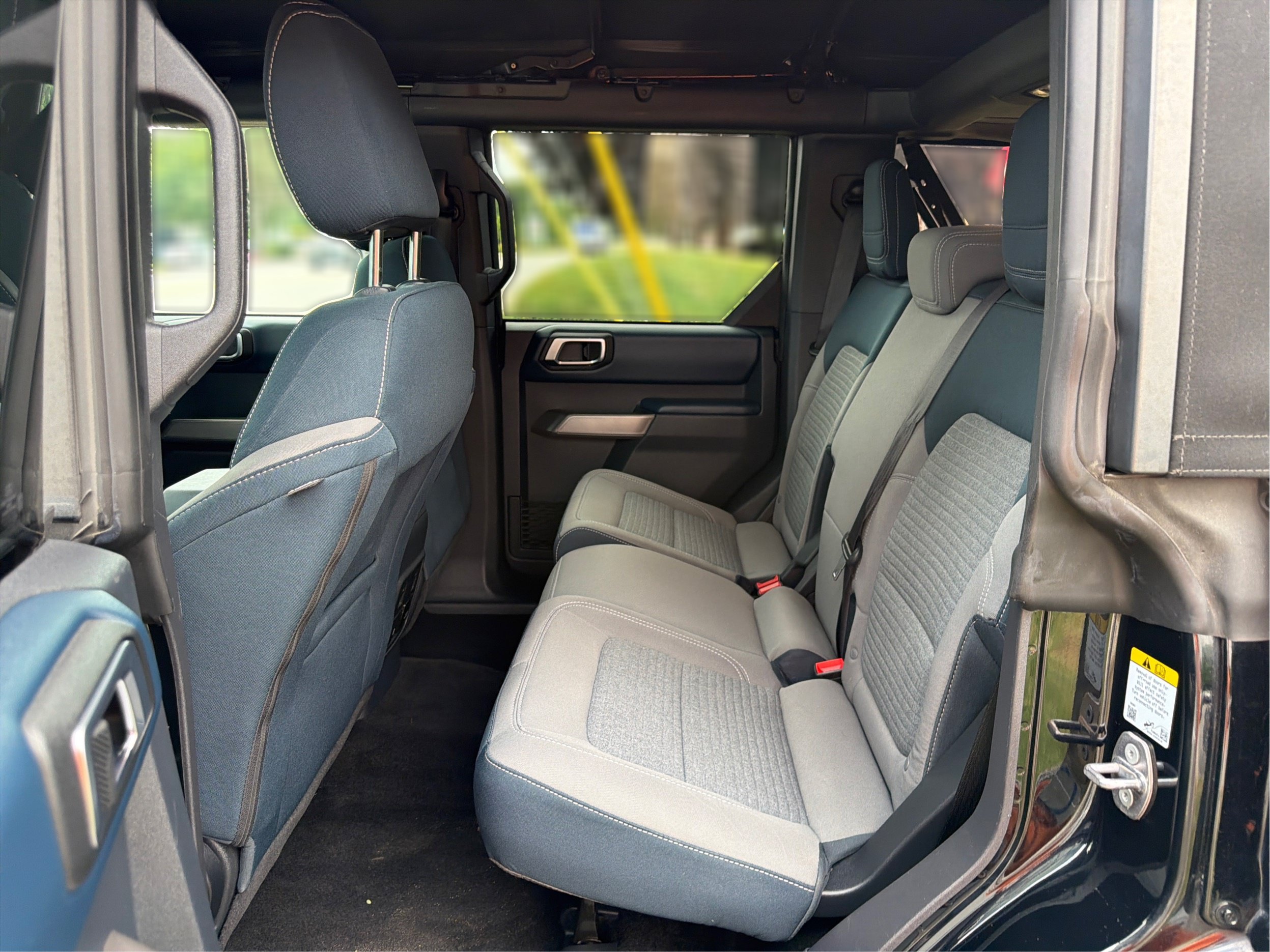 Used 2023 Ford Bronco Outer Banks AWD/4WD image 12