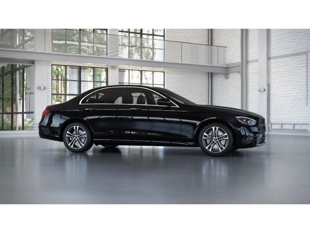Used 2023 Mercedes-Benz E 350 4MATIC Sedan image 15