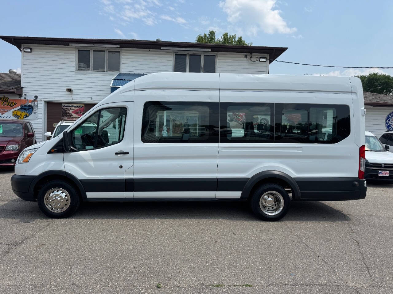 Used 2017 Ford Transit 350 XL