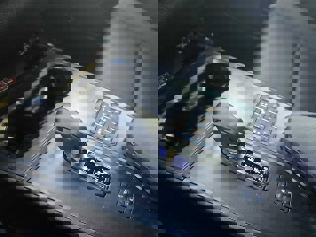 Certified 2025 Lexus UX 300h FWD image 31