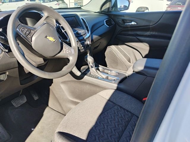 Used 2023 Chevrolet Equinox LT AWD/4WD image 7