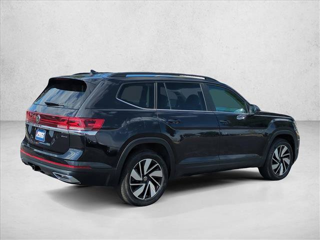 Used 2025 Volkswagen Atlas SE AWD/4WD image 5