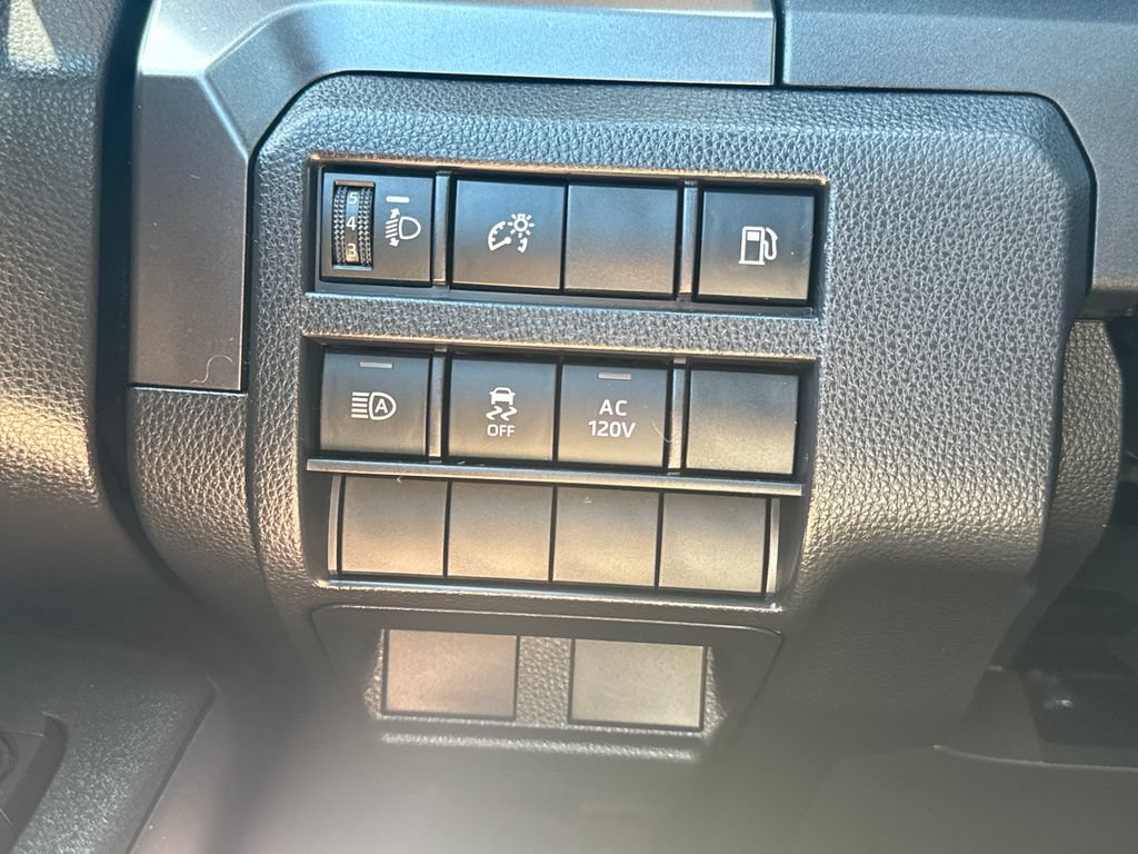 Used 2025 Toyota 4Runner TRD Sport AWD/4WD image 32