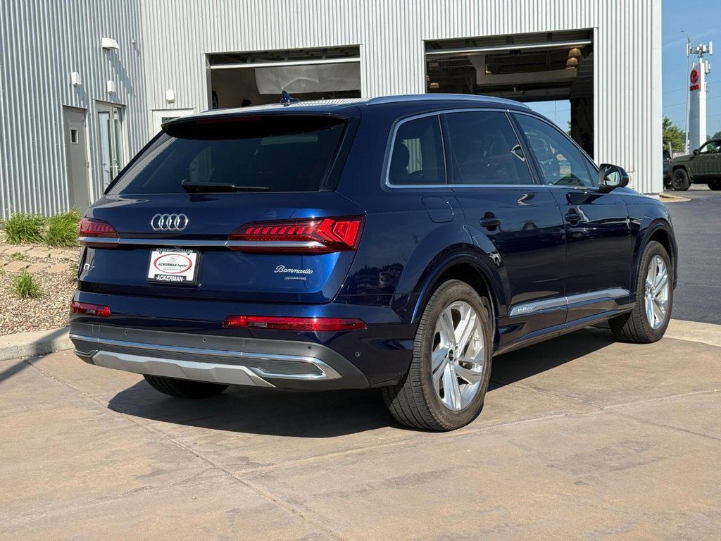 Used 2022 Audi Q7 3.0T Premium Plus AWD/4WD image 5