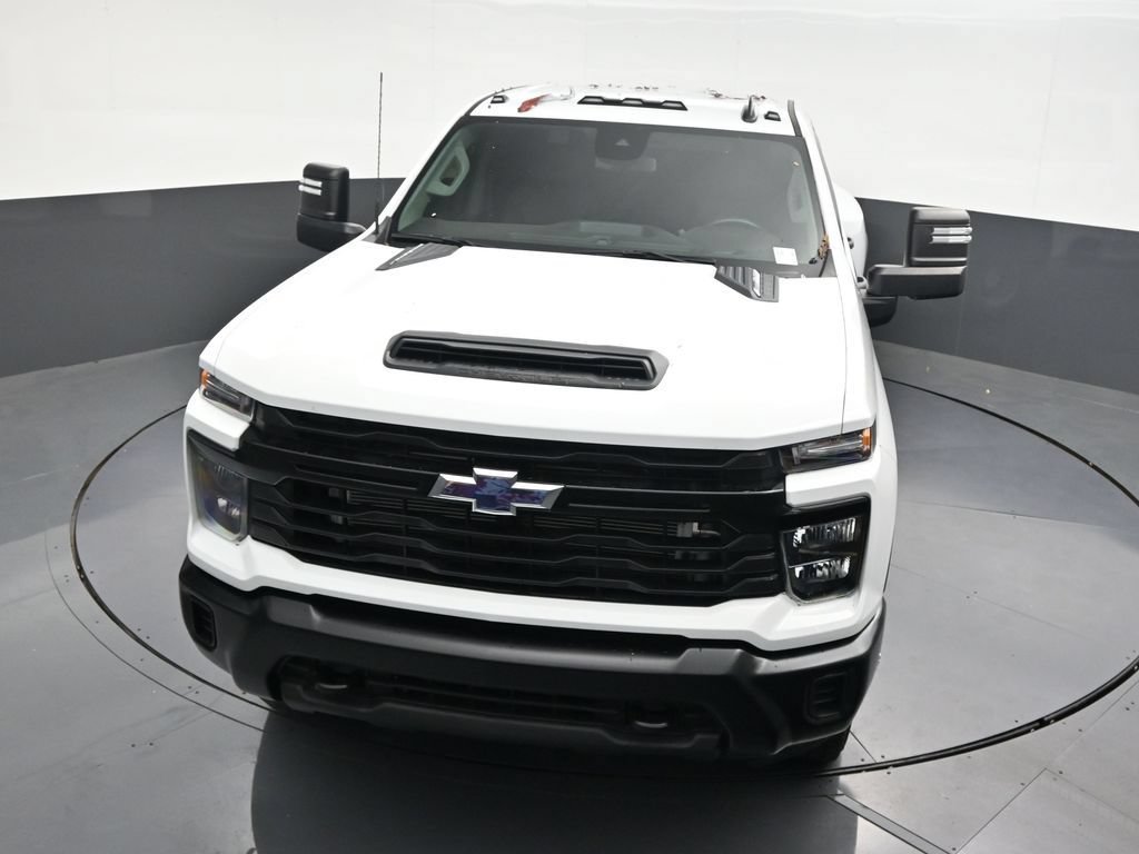 Used 2025 Chevrolet Silverado 3500 W/T AWD/4WD image 22