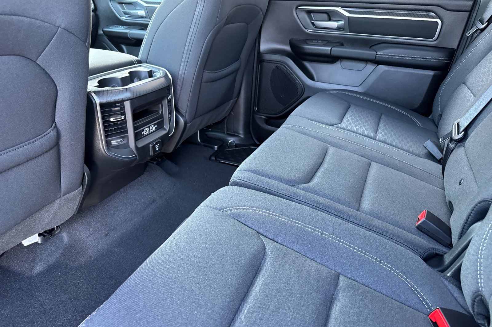 New 2026 RAM 1500 Big Horn AWD/4WD image 11