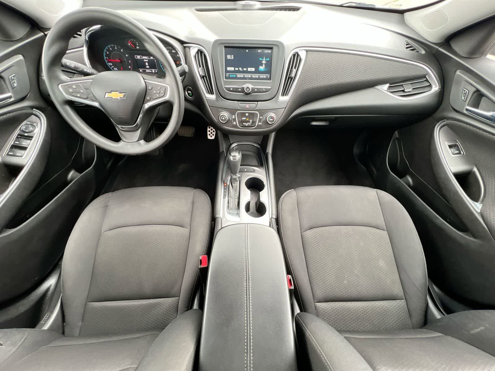 Used 2016 Chevrolet Malibu LT FWD image 15