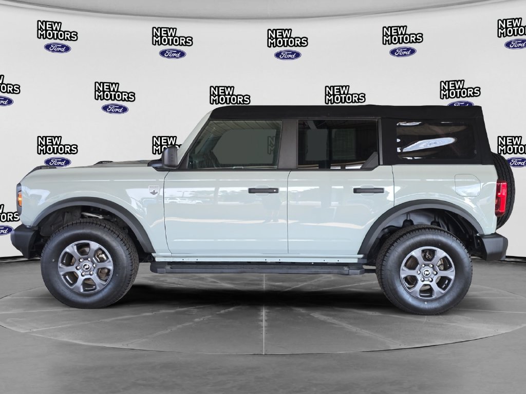 Used 2022 Ford Bronco Big Bend AWD/4WD image 2