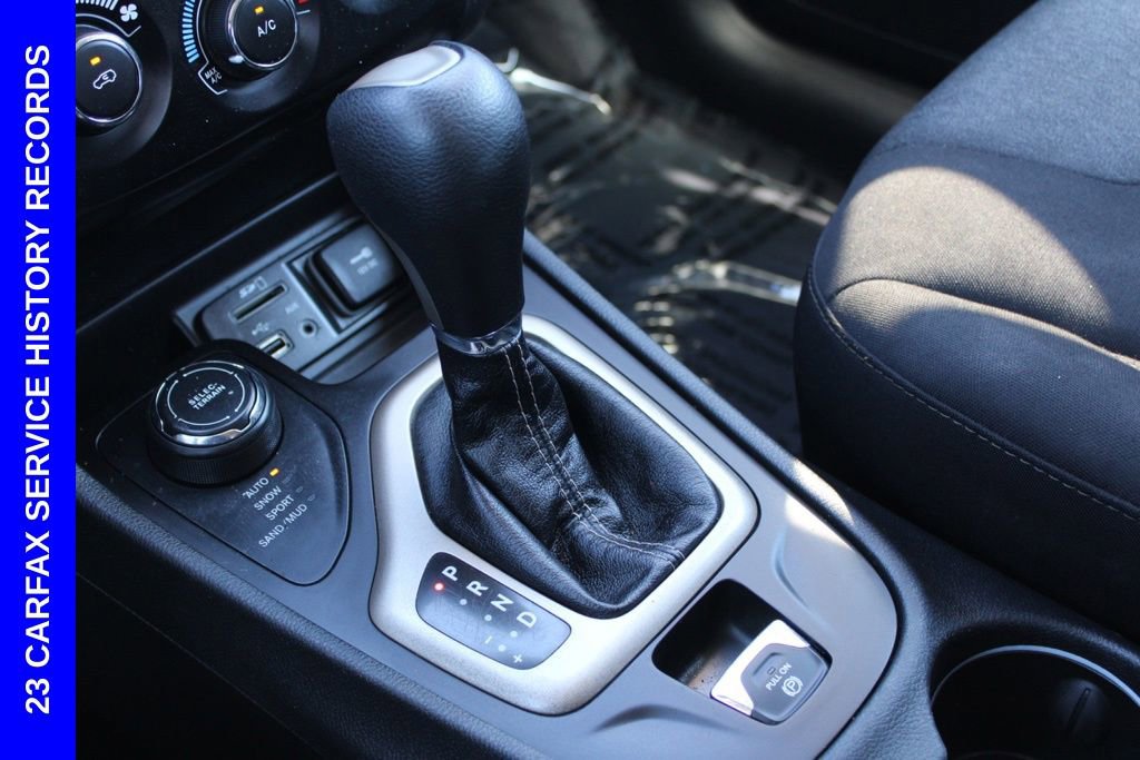 Used 2018 Jeep Cherokee Latitude image 35