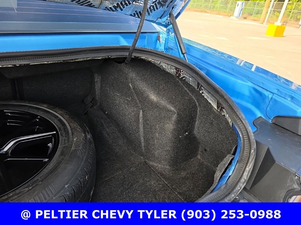 Used 2019 Dodge Challenger SXT w/ Blacktop Package RWD image 21