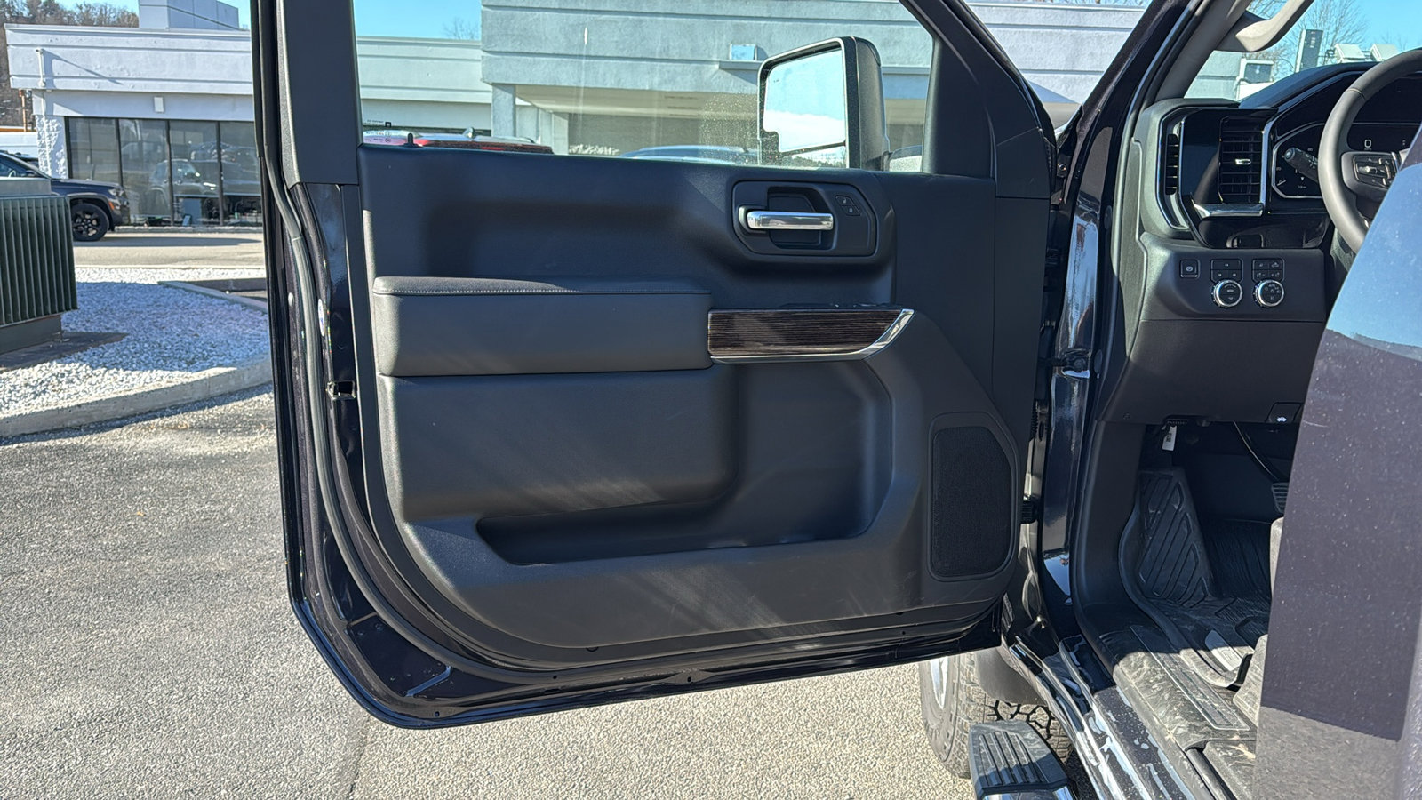 New 2026 GMC Sierra 3500 SLE image 7